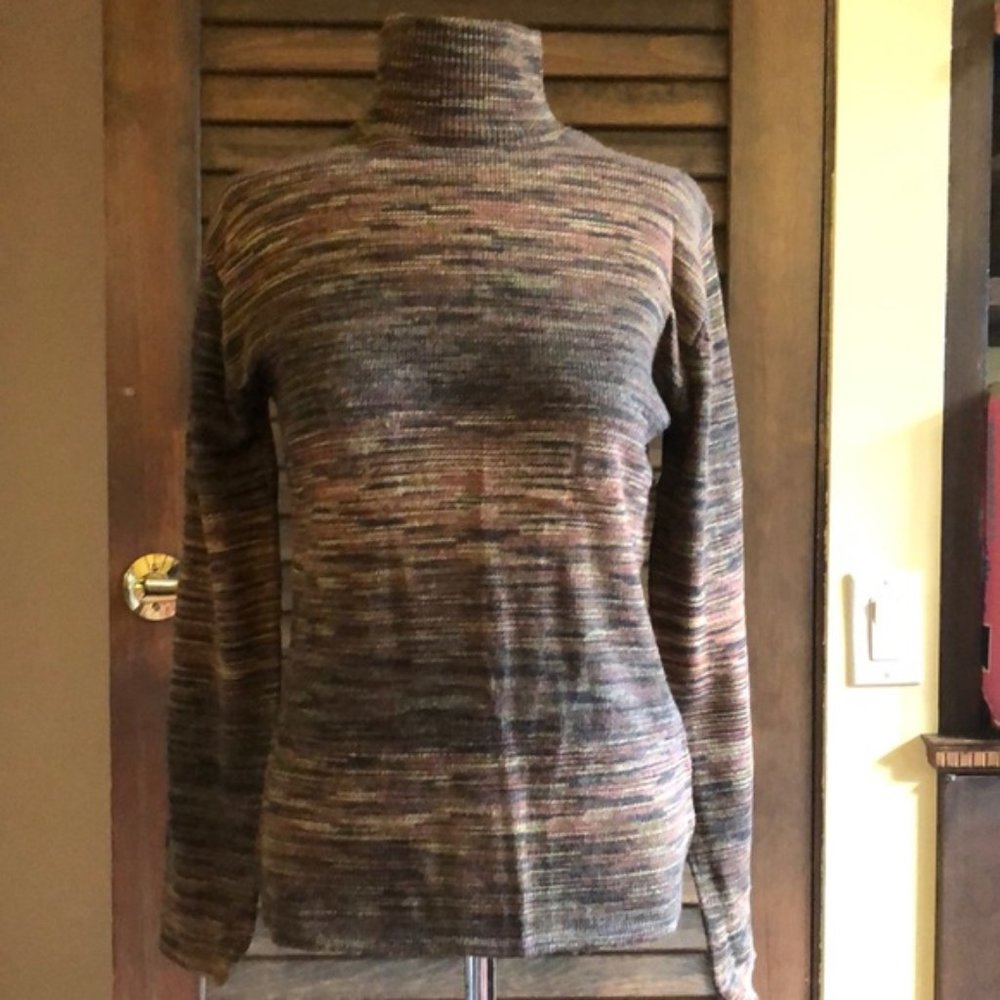 Verigated Brown Turtleneck - Picture 7 of 7